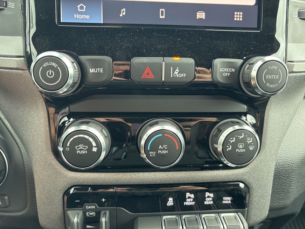 2026 RAM 1500 Warlock