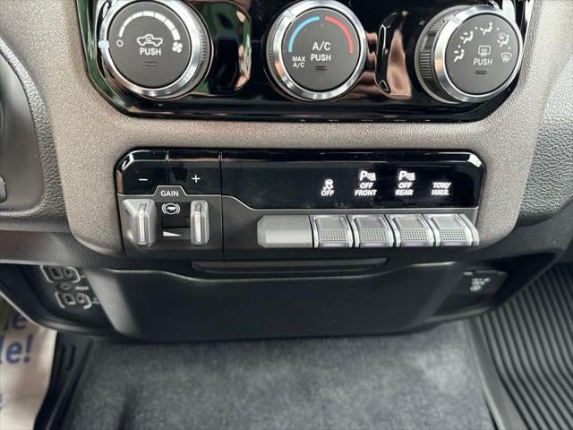 2026 RAM Ram 1500 RAM 1500 WARLOCK CREW CAB 4X4 5'7' BOX