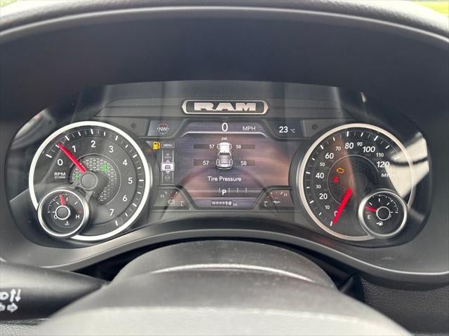 2026 RAM 1500 RAM 1500 WARLOCK CREW CAB 4X4 5'7' BOX