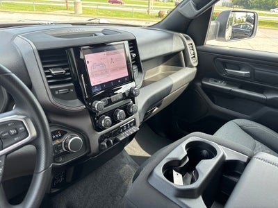 2026 RAM Ram 1500 RAM 1500 TRADESMAN CREW CAB 4X4 5'7' BOX