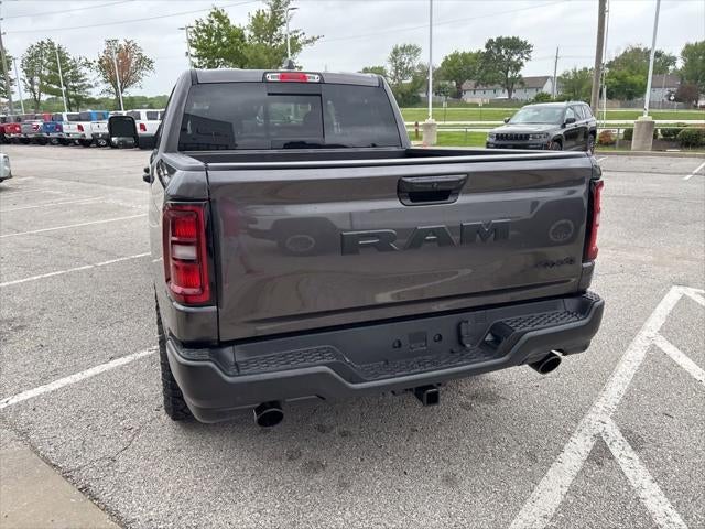 2026 RAM Ram 1500 RAM 1500 WARLOCK CREW CAB 4X4 5'7' BOX