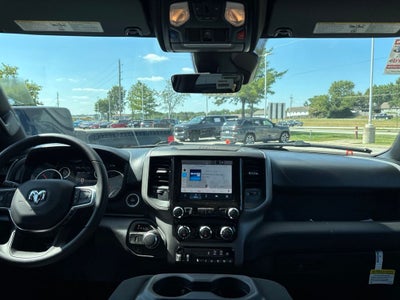2026 RAM 1500 RAM 1500 TRADESMAN CREW CAB 4X4 5'7' BOX