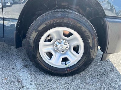 2026 RAM 1500 RAM 1500 TRADESMAN CREW CAB 4X4 5'7' BOX