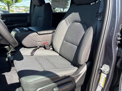 2026 RAM 1500 RAM 1500 TRADESMAN CREW CAB 4X4 5'7' BOX