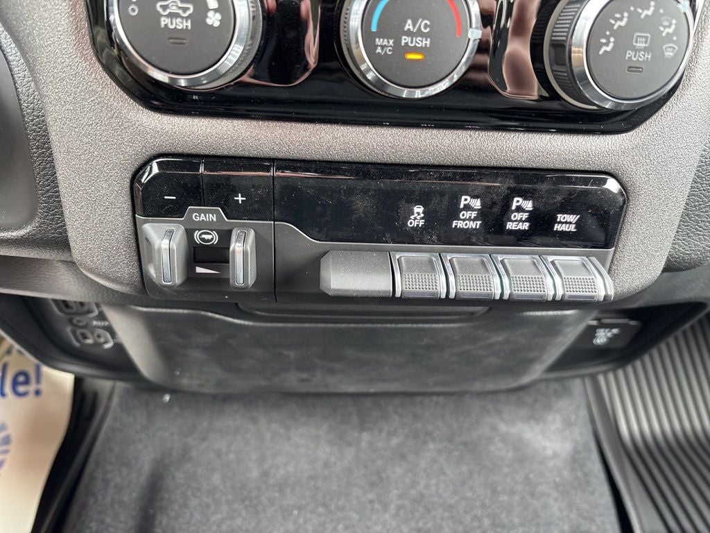 2026 RAM 1500 Warlock