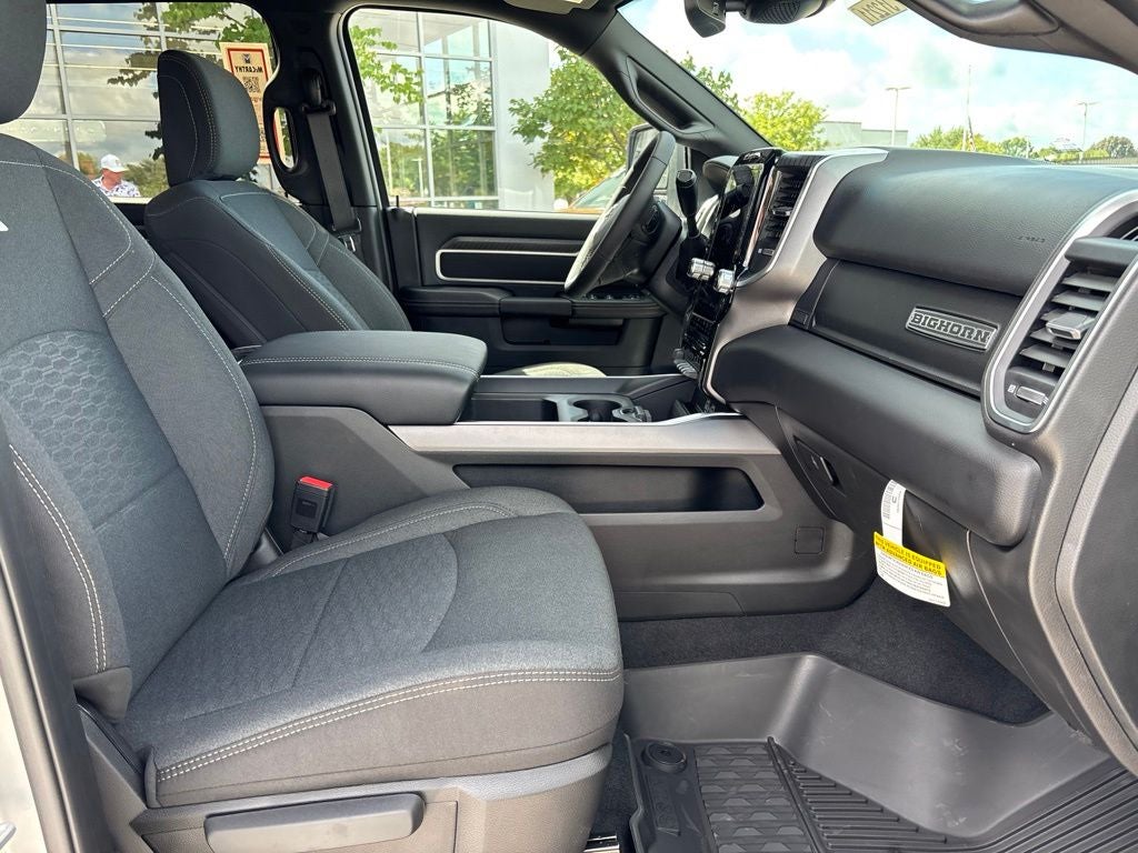 2027 RAM Ram 2500 RAM 2500 BIG HORN CREW CAB 4X4 6'4' BOX