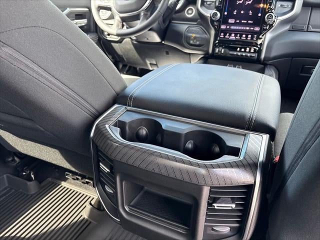 2027 RAM Ram 2500 RAM 2500 BIG HORN CREW CAB 4X4 6'4' BOX