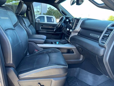 2021 RAM 2500 Laramie Crew Cab 4x4 6'4' Box