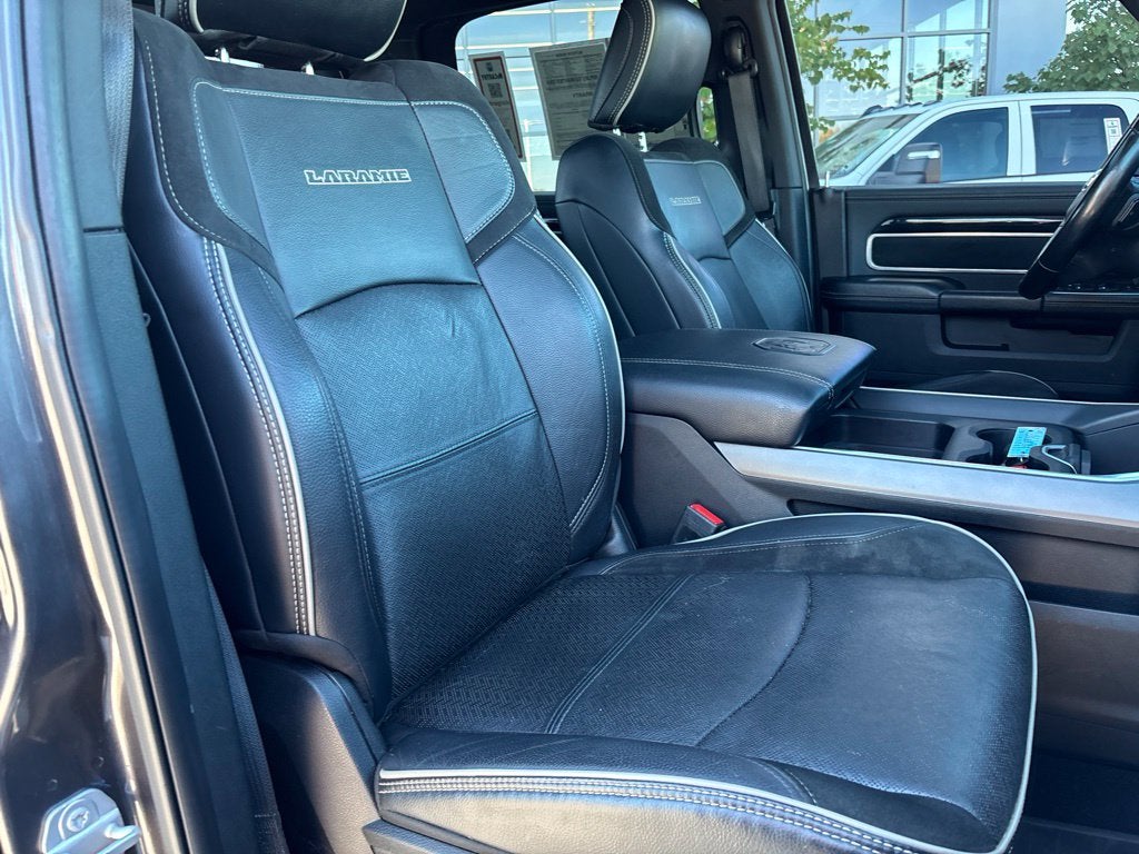 2021 RAM 2500 Laramie Crew Cab 4x4 6'4' Box