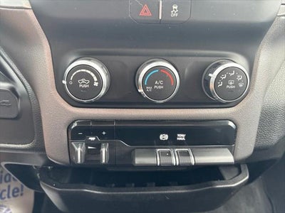 2019 RAM 2500 Big Horn Crew Cab 4x4 8' Box