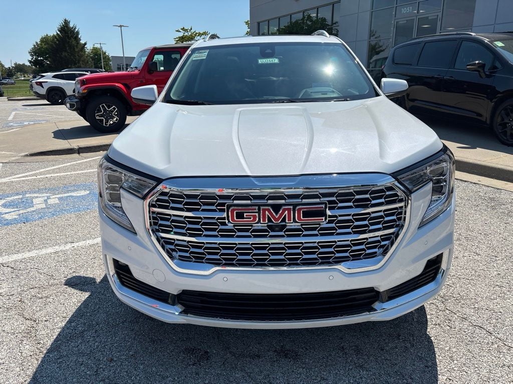 2023 GMC Terrain AWD Denali