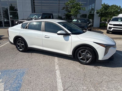 2025 Kia K4 LXS