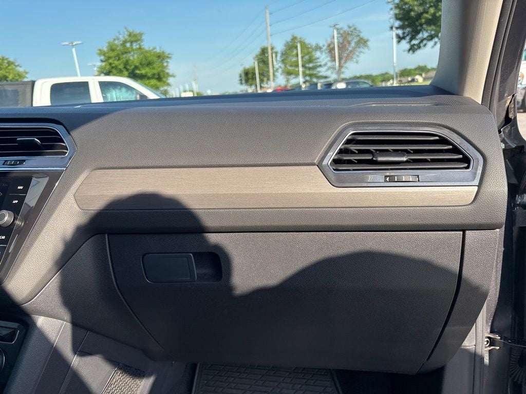 2020 Volkswagen Tiguan 2.0T SEL
