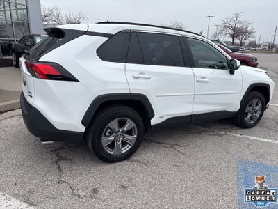 2022 Toyota RAV4 Hybrid XLE