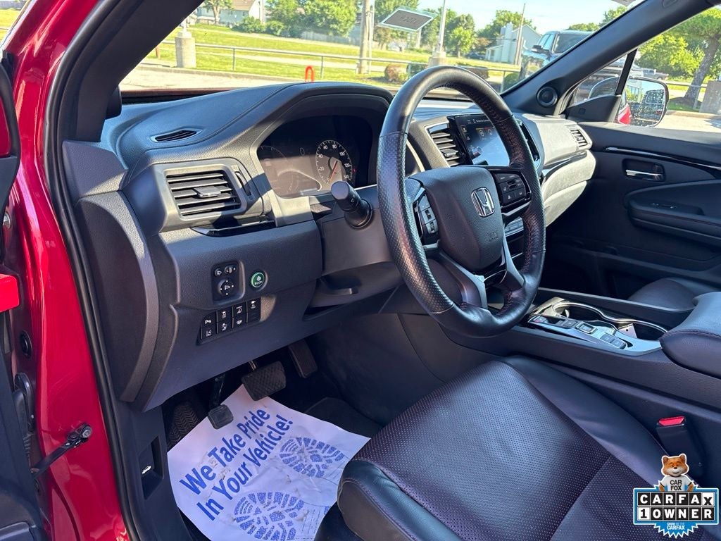 2025 Honda Ridgeline Black Edition