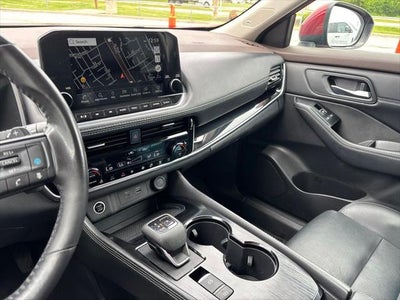 2023 Nissan Rogue SL FWD