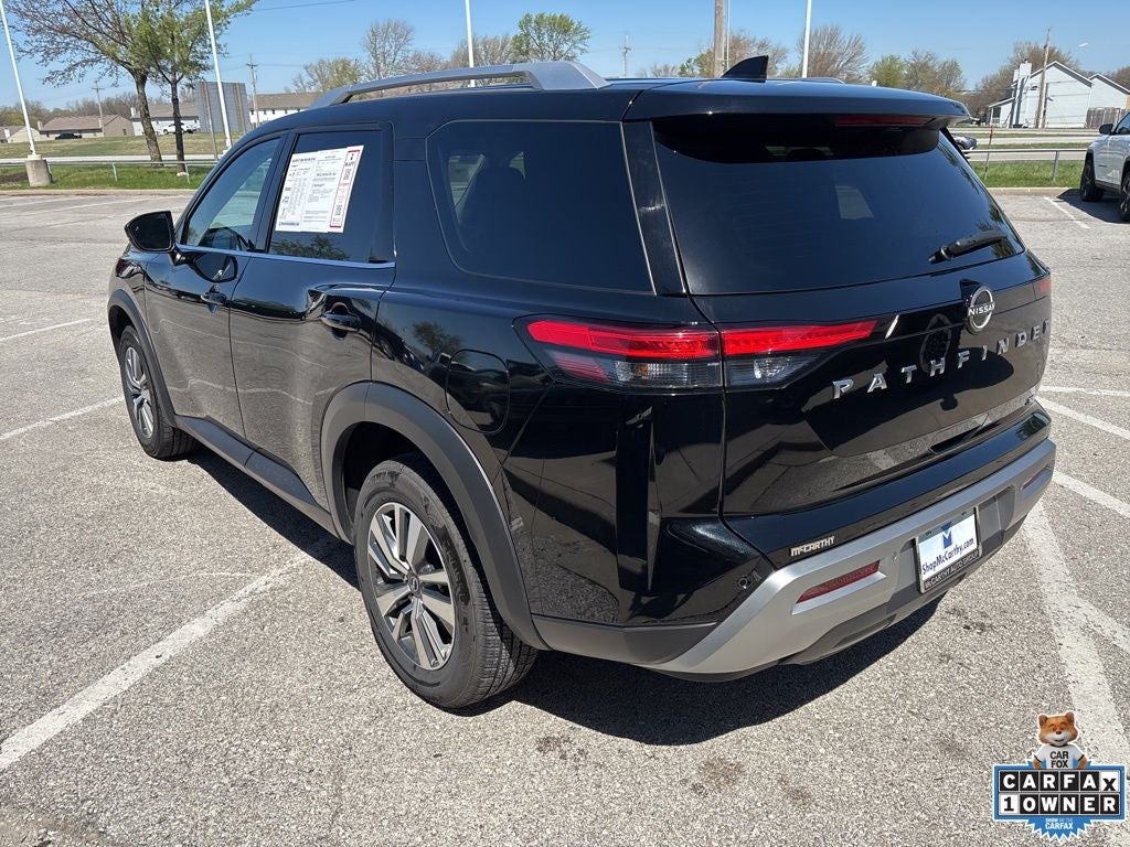 2025 Nissan Pathfinder SL