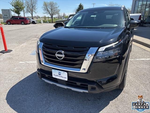 2025 Nissan Pathfinder SL FWD
