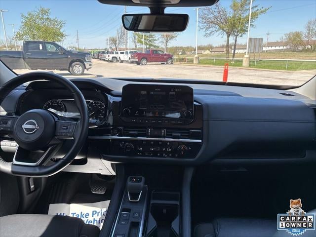 2025 Nissan Pathfinder SL FWD