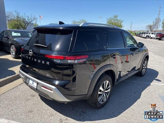 2025 Nissan Pathfinder SL FWD
