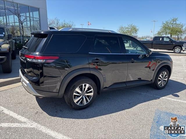2025 Nissan Pathfinder SL FWD