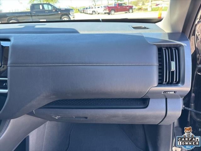 2025 Nissan Pathfinder SL FWD