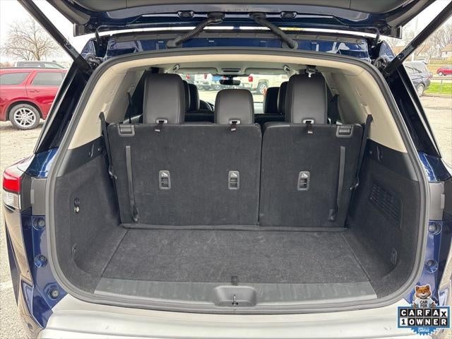2025 Nissan Pathfinder SL FWD