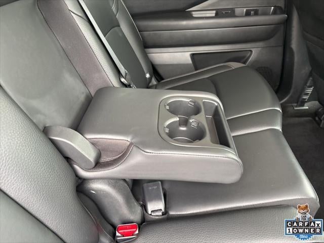 2025 Nissan Pathfinder SL FWD