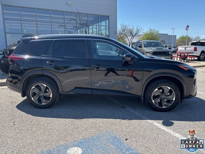 2024 Nissan Rogue SV Premium