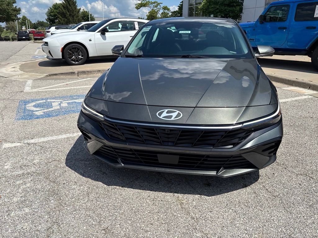 2024 Hyundai Elantra Limited