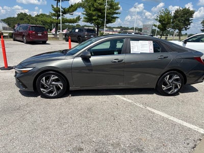2024 Hyundai Elantra Limited
