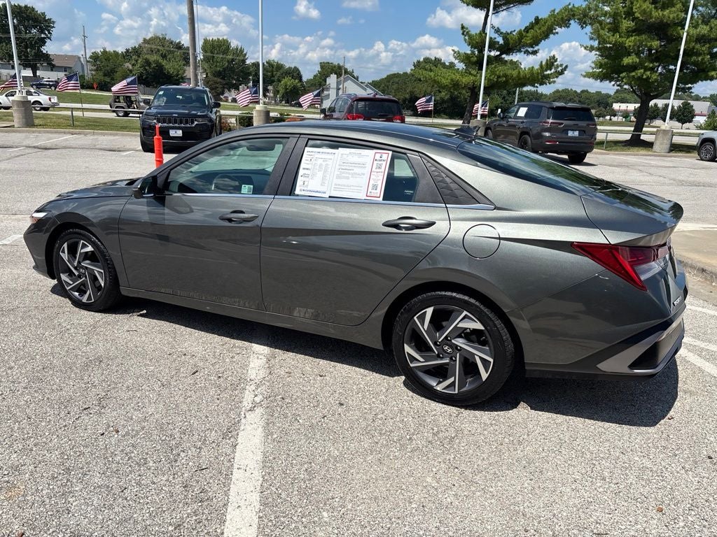 2024 Hyundai Elantra Limited