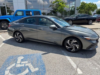2024 Hyundai Elantra Limited