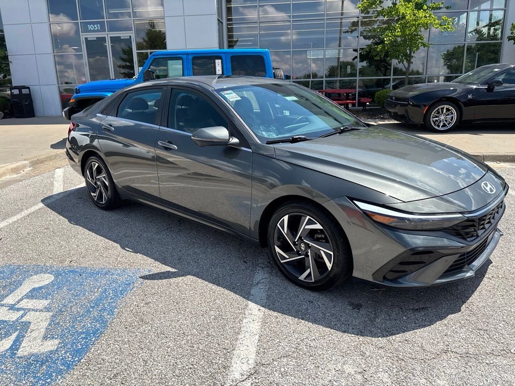 2024 Hyundai Elantra Limited