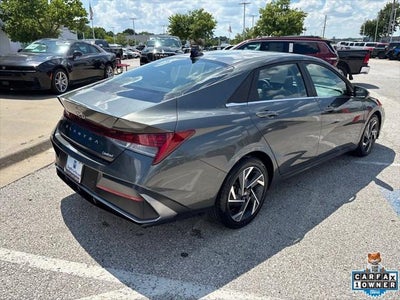2024 Hyundai Elantra Limited