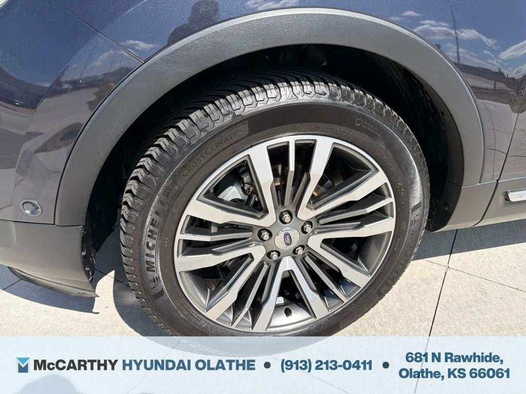 2017 Ford Explorer Platinum