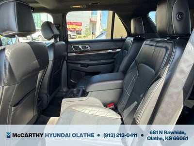 2017 Ford Explorer Platinum