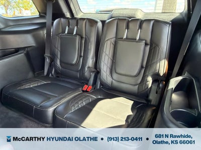 2017 Ford Explorer Platinum