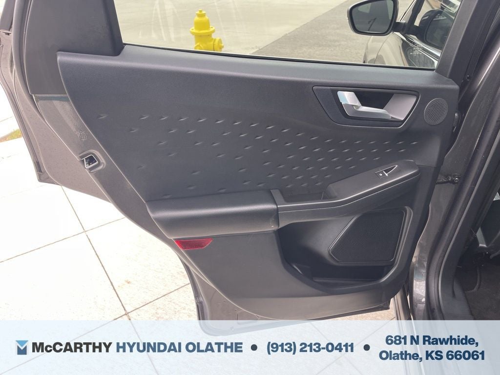 2020 Ford Escape Titanium Hybrid