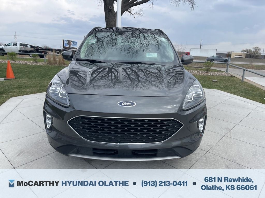 2020 Ford Escape Titanium Hybrid