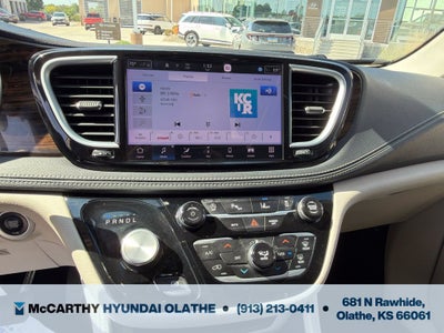 2023 Chrysler Pacifica Limited