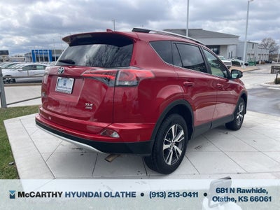 2016 Toyota RAV4 XLE