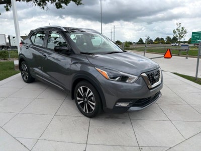 2020 Nissan Kicks SR