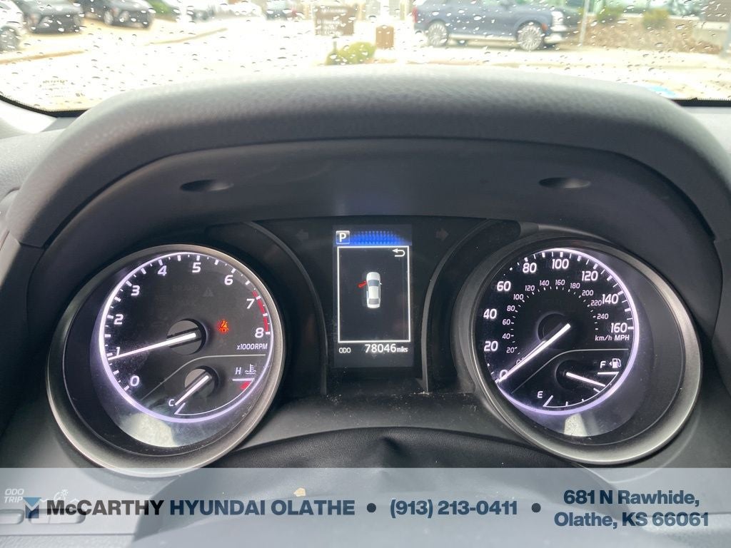 2022 Toyota Camry SE