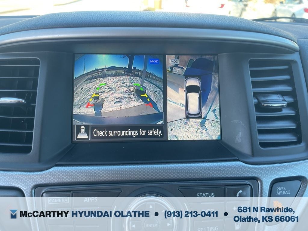 2019 Nissan Pathfinder SL