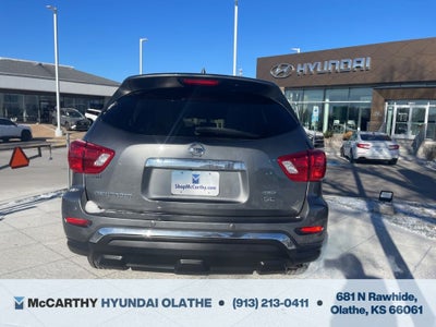 2019 Nissan Pathfinder SL