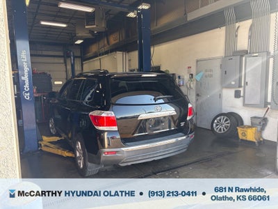 2012 Toyota Highlander SE