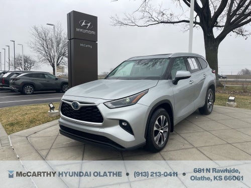 2022 Toyota Highlander Hybrid XLE