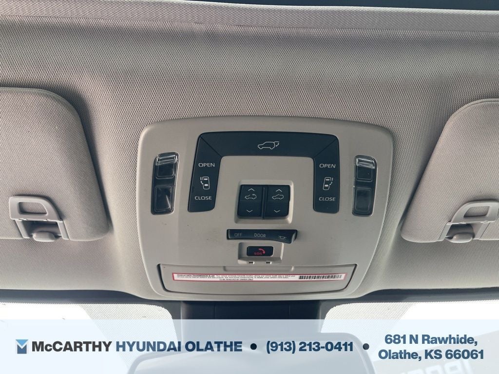 2021 Toyota Sienna XLE 8 Passenger