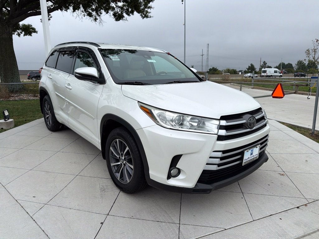 2017 Toyota Highlander XLE